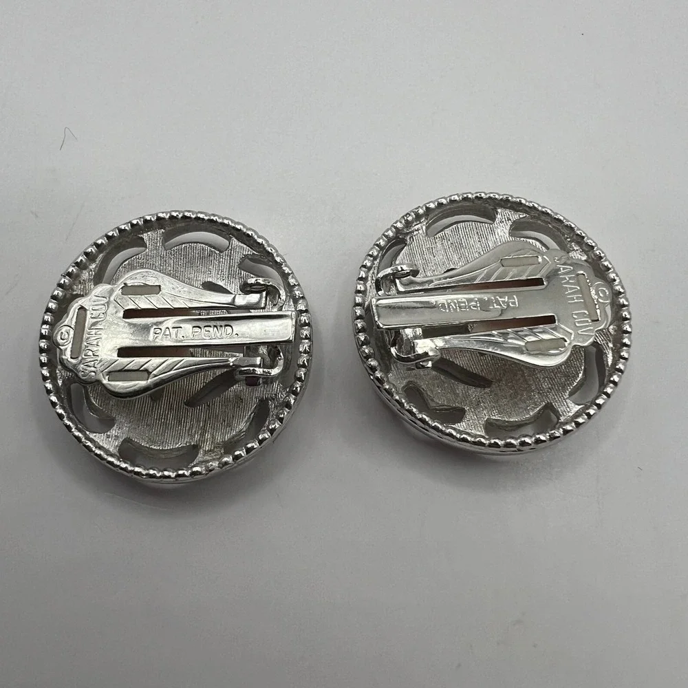 Vintage Sarah Coventry Clip On Earrings‎ Flower Textured Silver Tone Silhouette